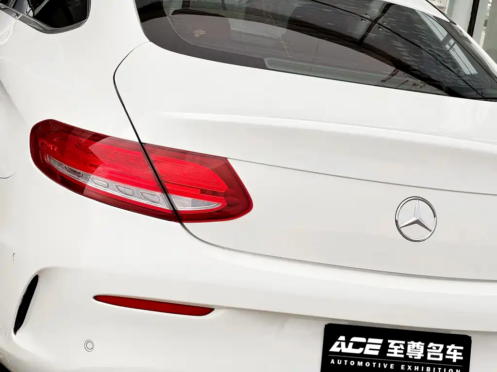 Mercedes-Benz C-Class (Import) — миниатюра 9