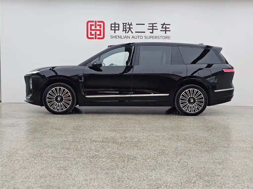 NIO ES8 2026 мест Executive Luxury