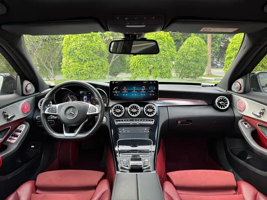 Mercedes-Benz C-Class — миниатюра 6