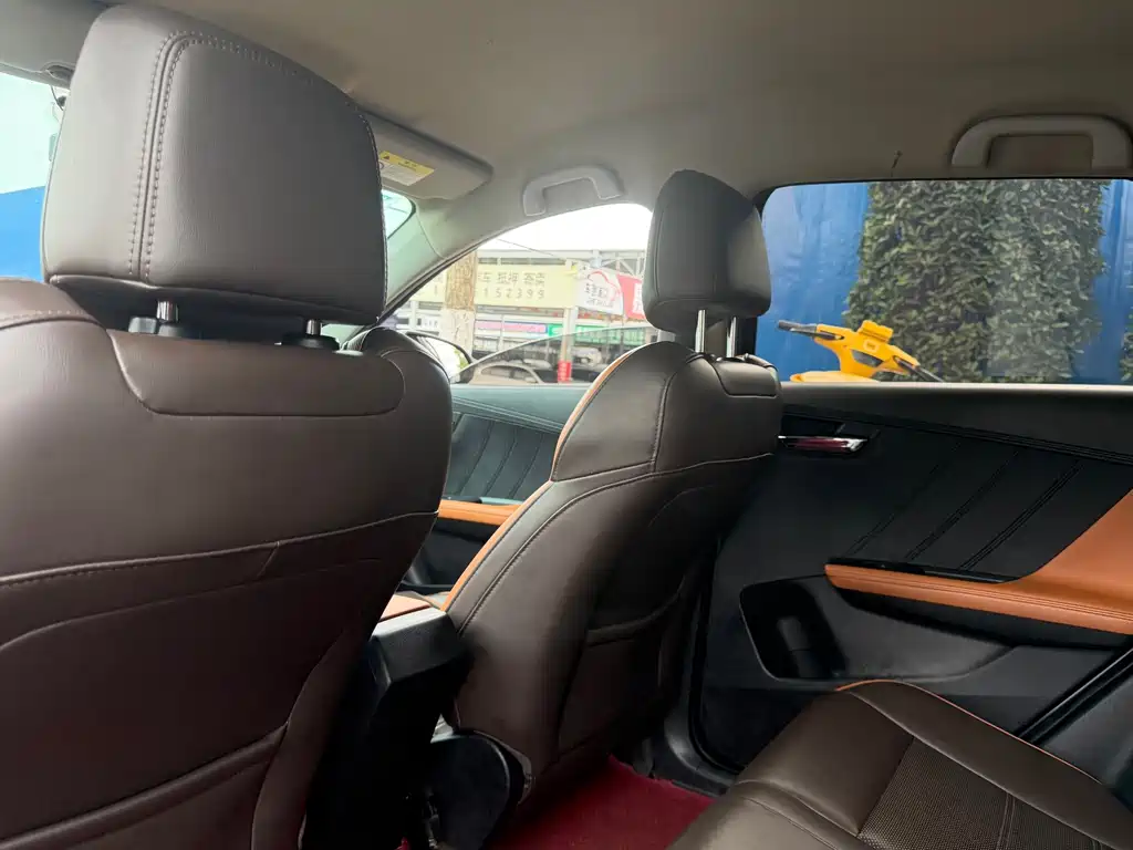 BYD e2 — миниатюра 7