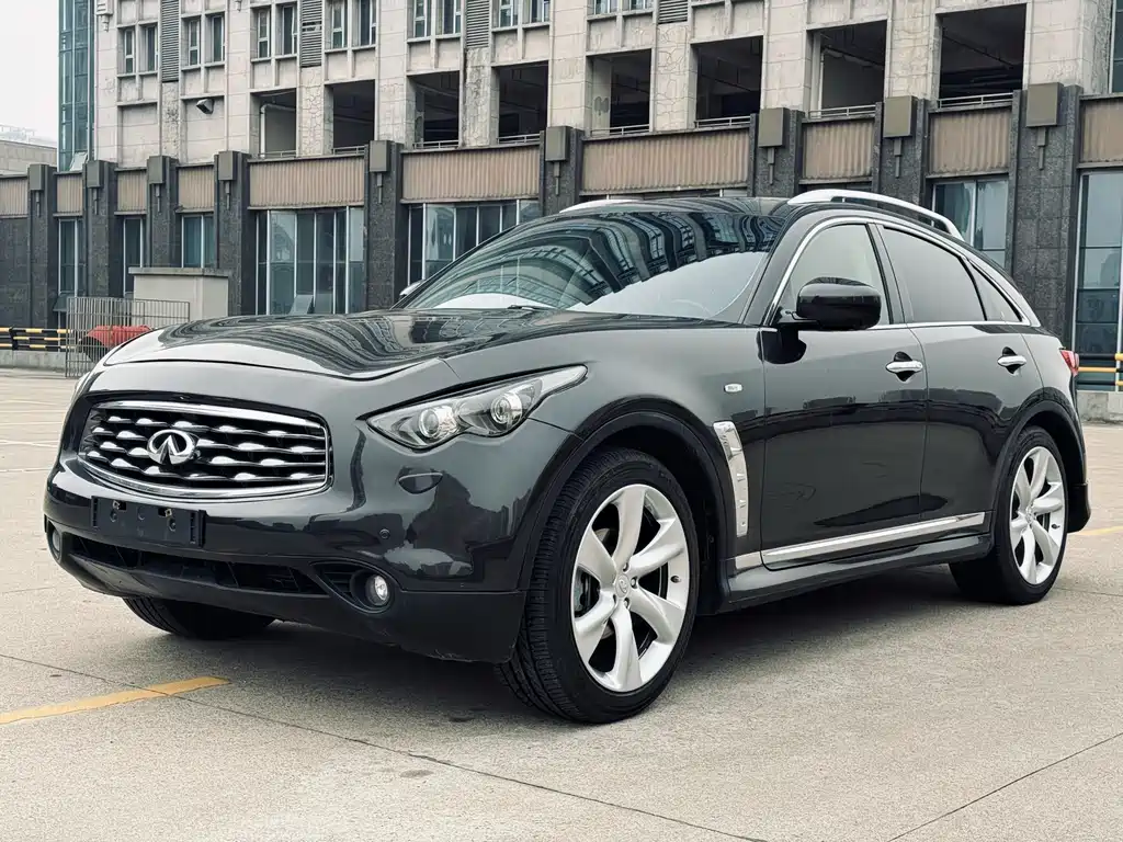 Купить Infiniti FX
