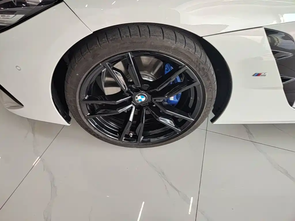 BMW Z4 — миниатюра 23