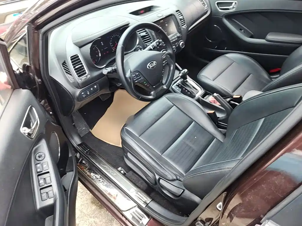 Kia K3 — миниатюра 16