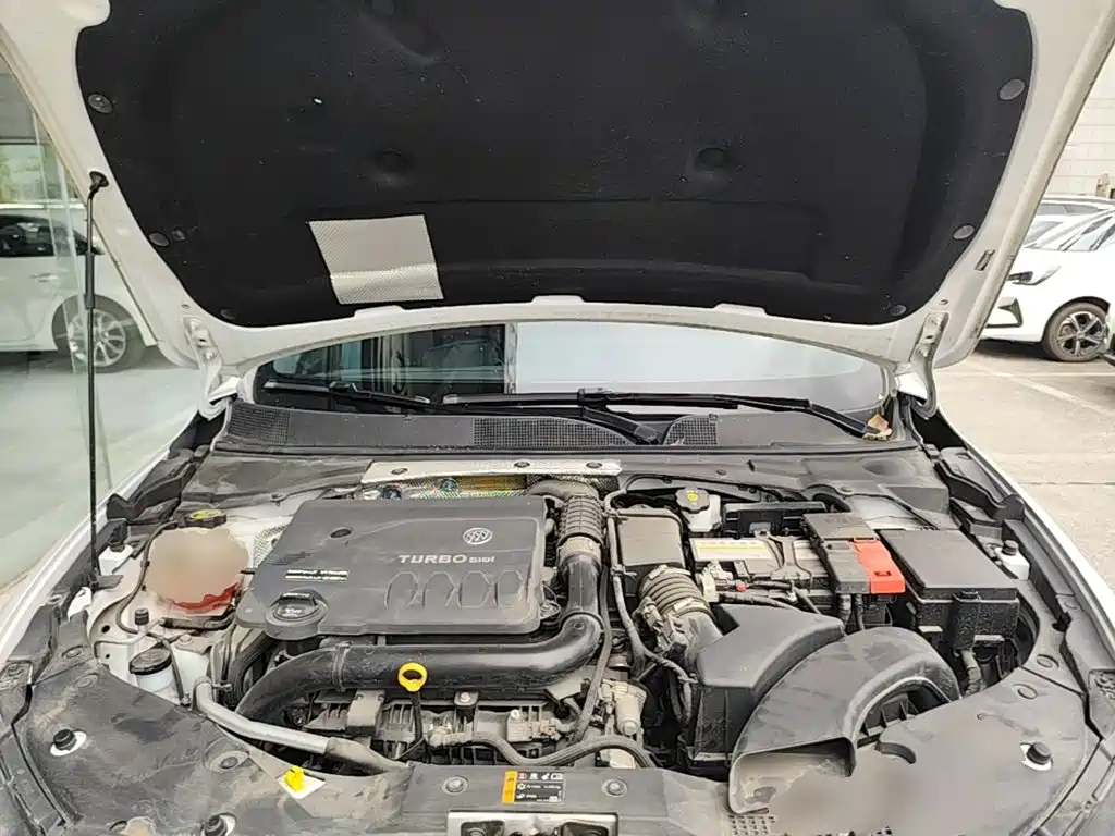 Buick Verano — миниатюра 20