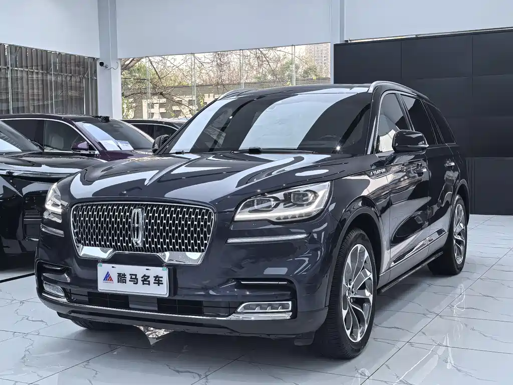 Lincoln Aviator 2021