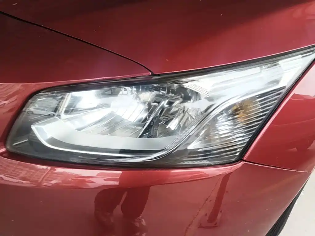 Chevrolet Cruze — миниатюра 24