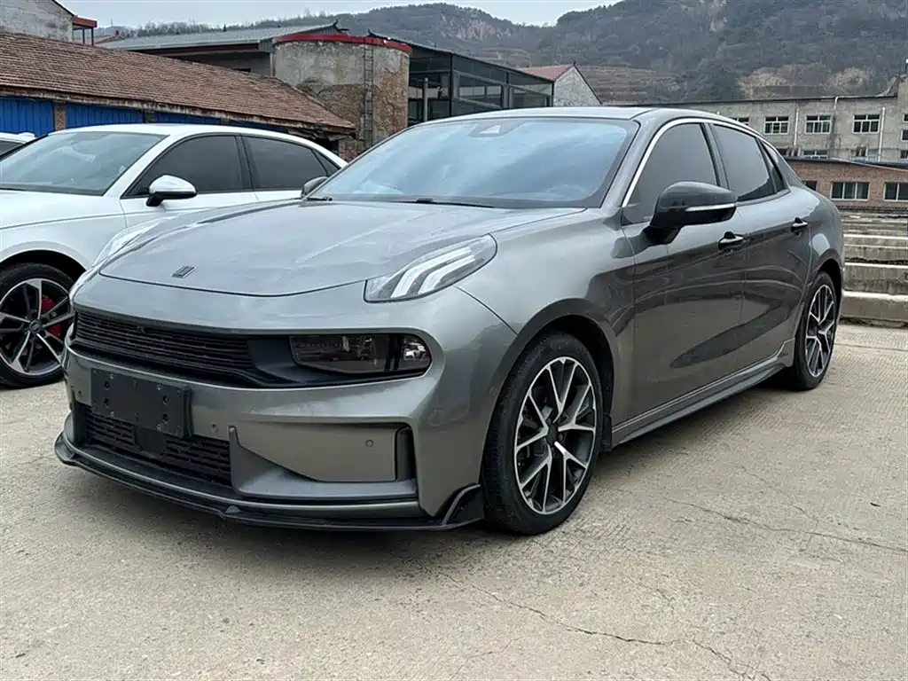 Lynk & Co 03 2021