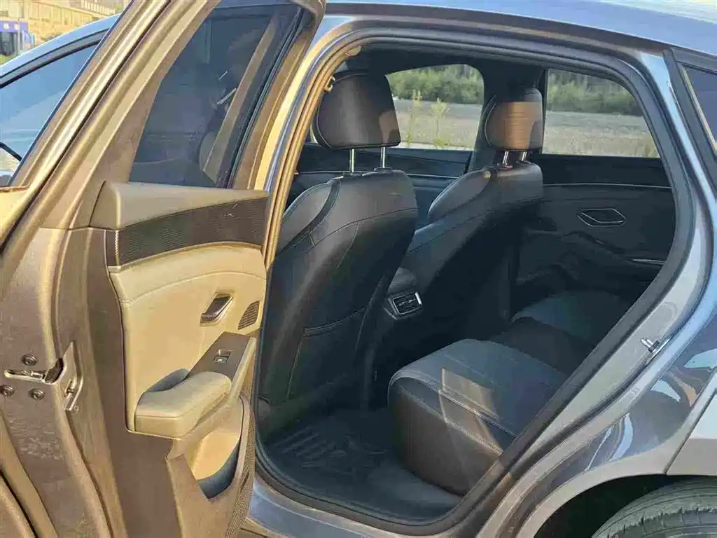 BYD Qin L — миниатюра 8