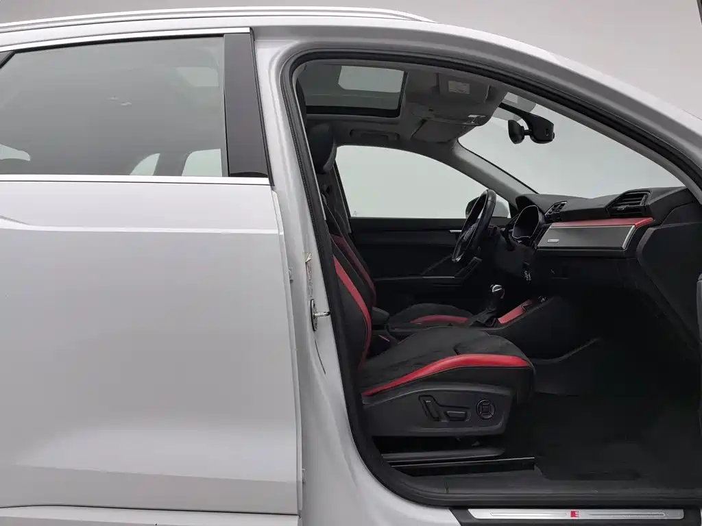 Audi Q3 — миниатюра 23