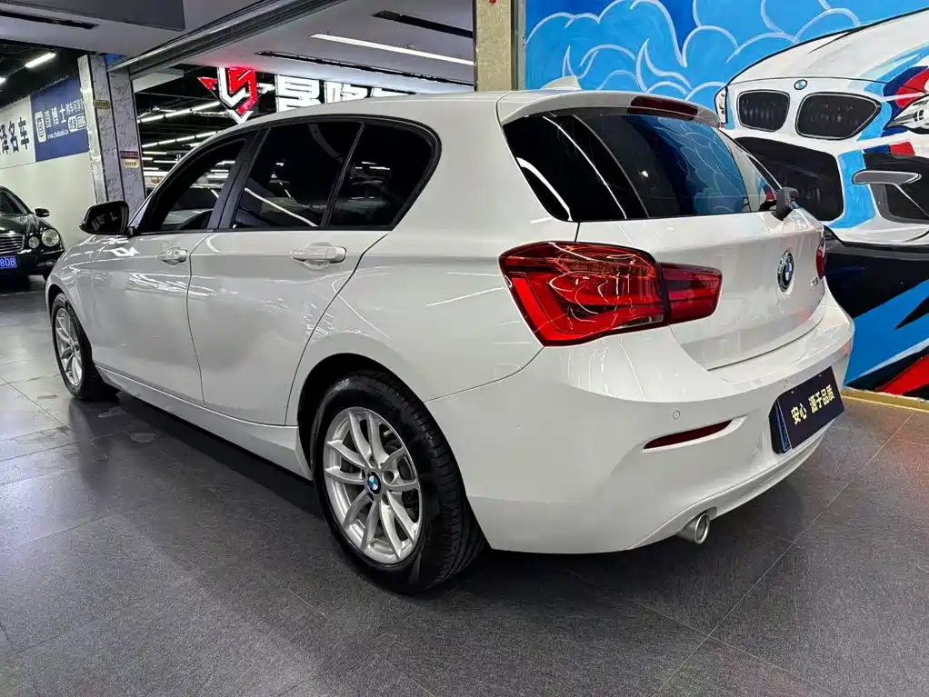 BMW 1 Series (Import) — миниатюра 3