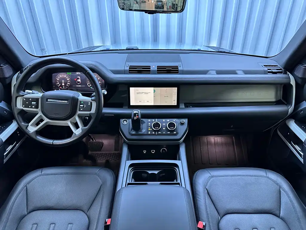 Land Rover Defender — миниатюра 14