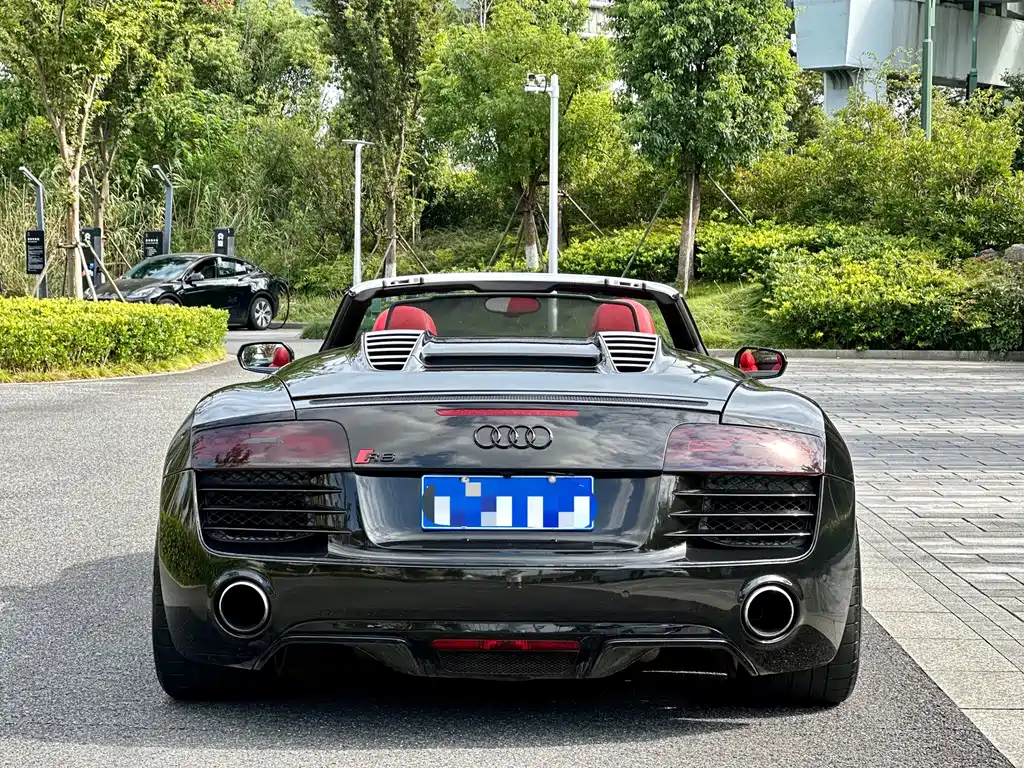 Audi R8 — миниатюра 5