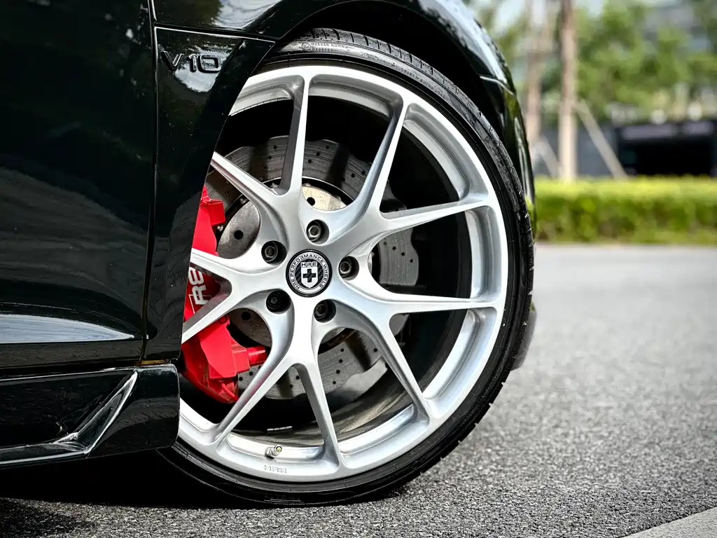 Audi R8 — миниатюра 11