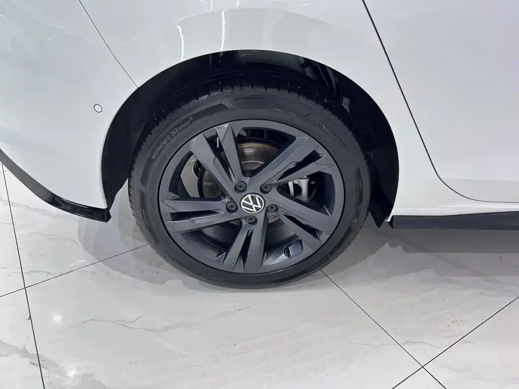 Volkswagen Golf — миниатюра 19