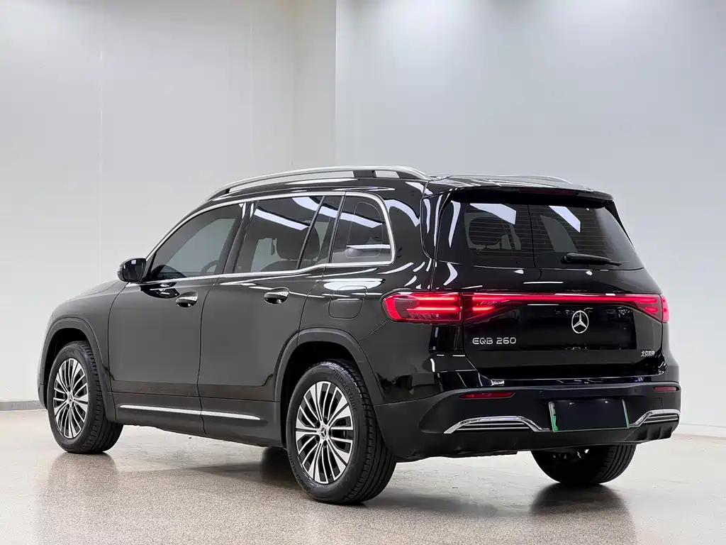 Mercedes-Benz EQB — миниатюра 4