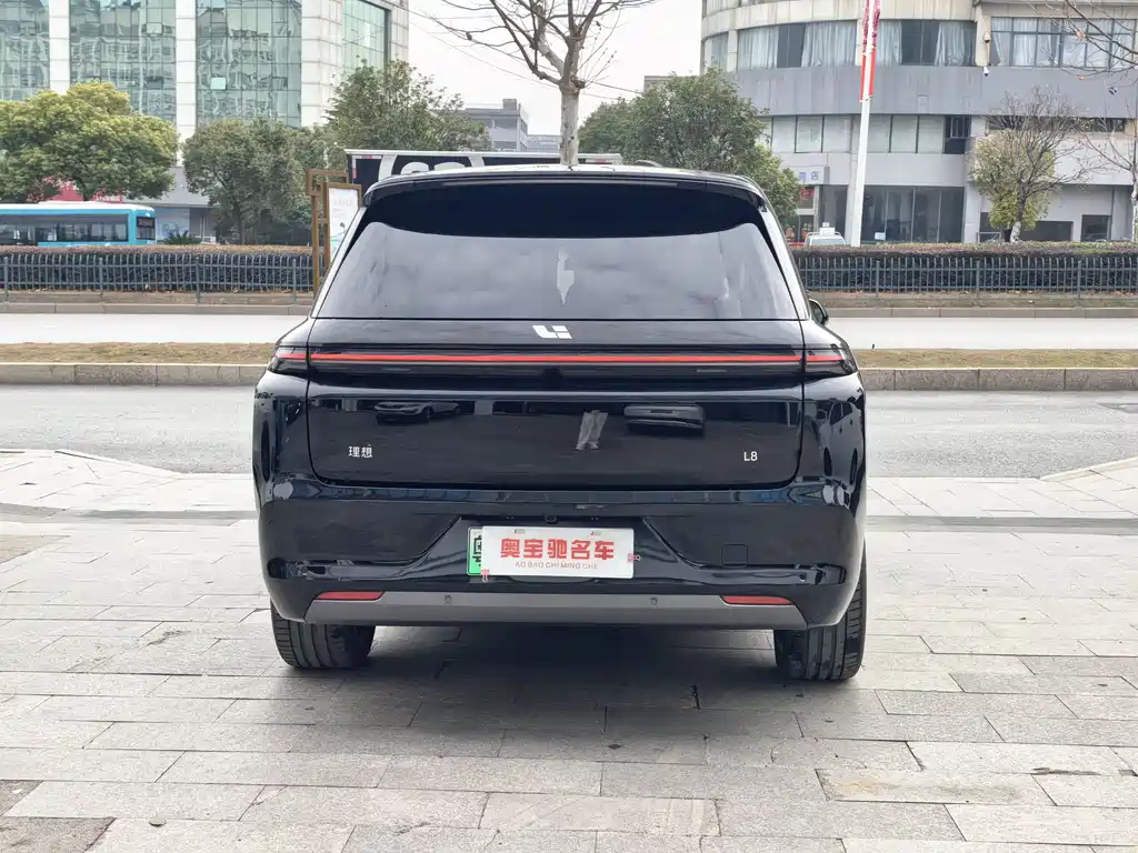 Li Auto IDEAL L8