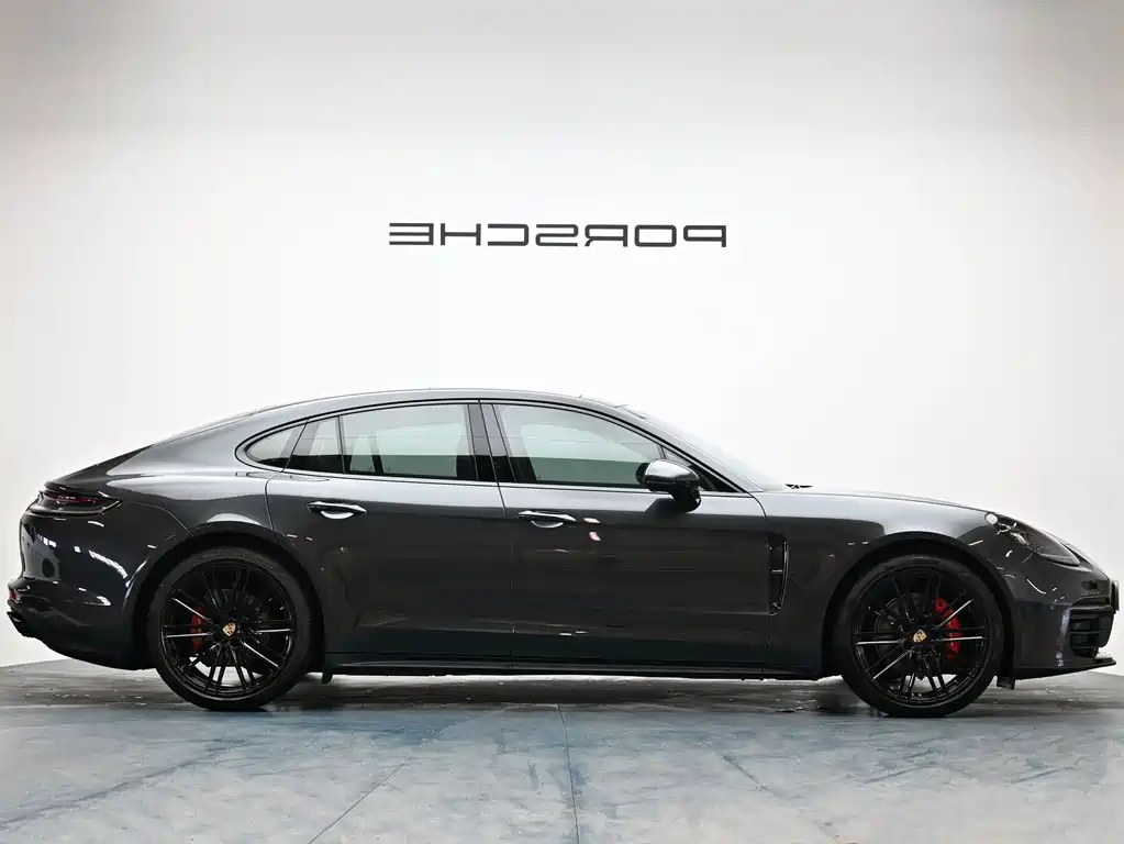 Porsche Panamera — миниатюра 4