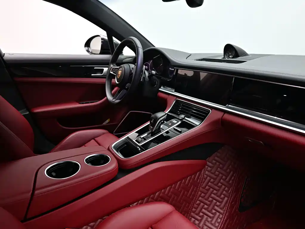 Porsche Panamera — миниатюра 5