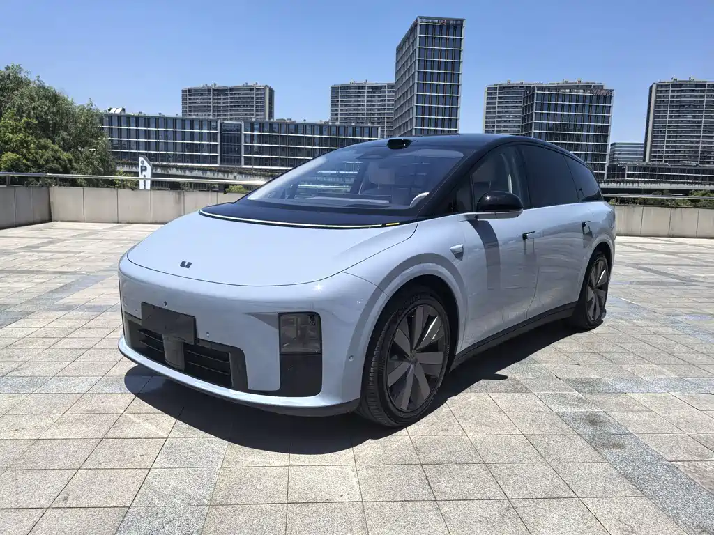 Li Auto 理想i8 2025