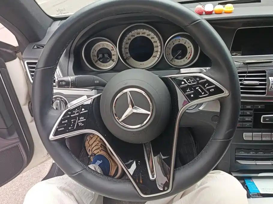Mercedes-Benz E-Class (Import) — миниатюра 15
