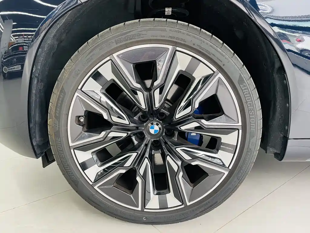 BMW X3 2025 xDrive30L Premium M Sport