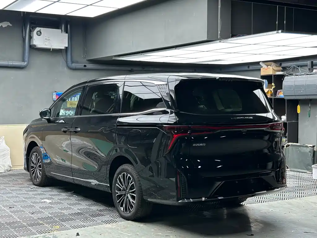Fengxing Xinghai V9 — миниатюра 9