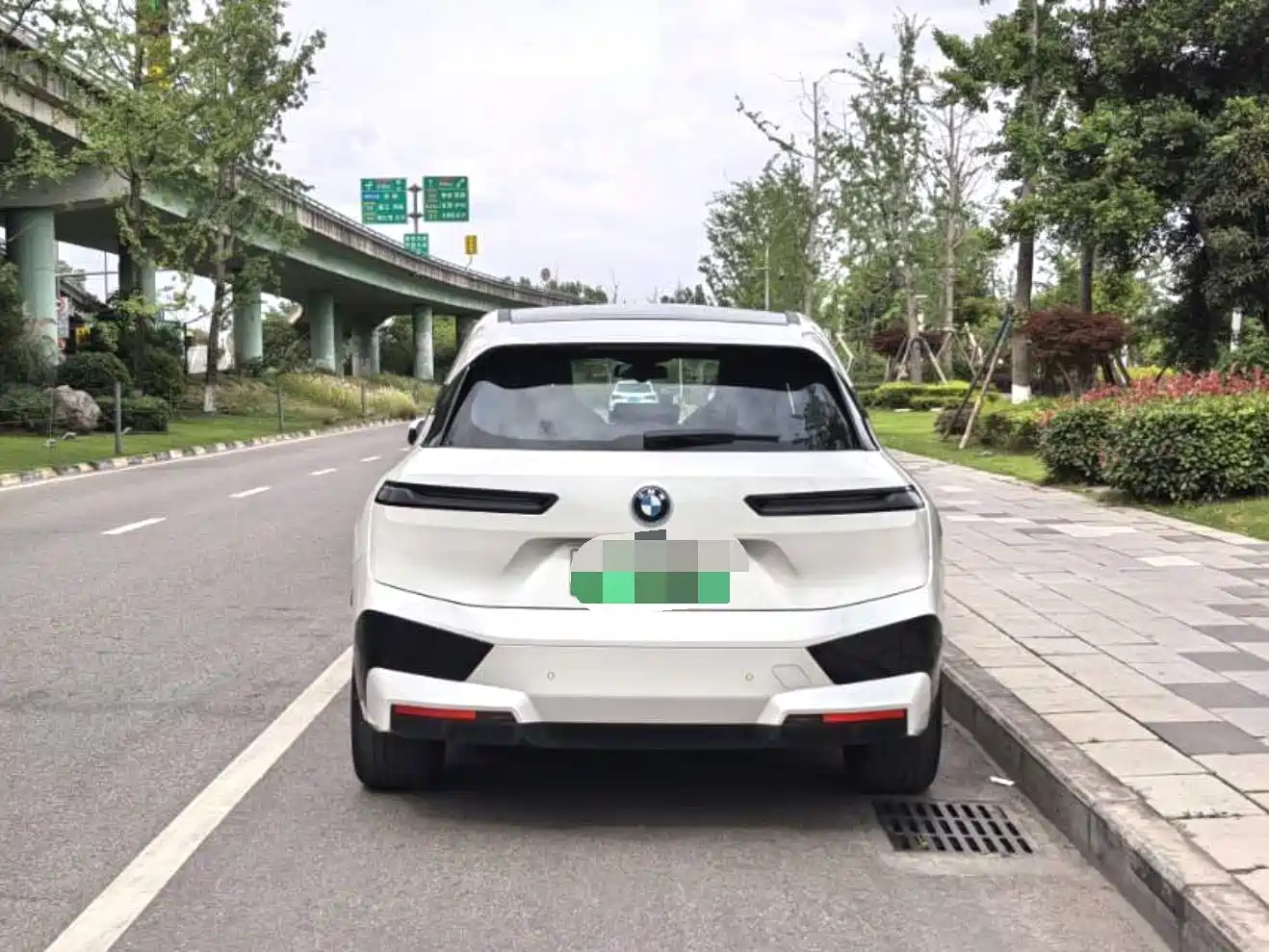 BMW iX id 4546587 из Китая 11