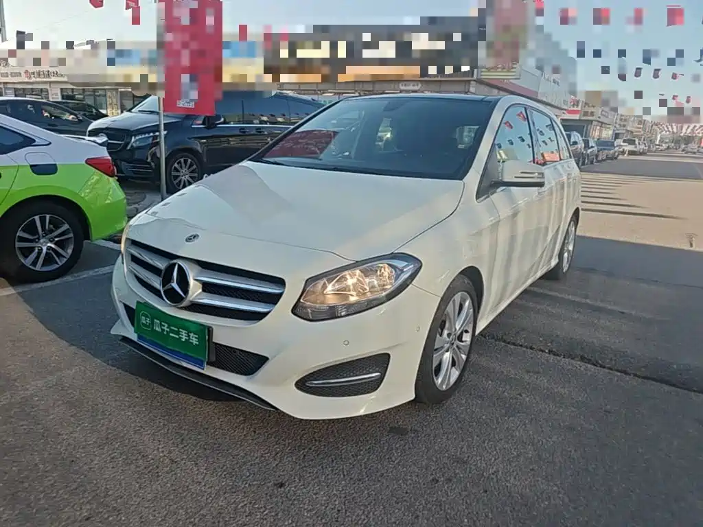 Mercedes-Benz B-Class — миниатюра 2