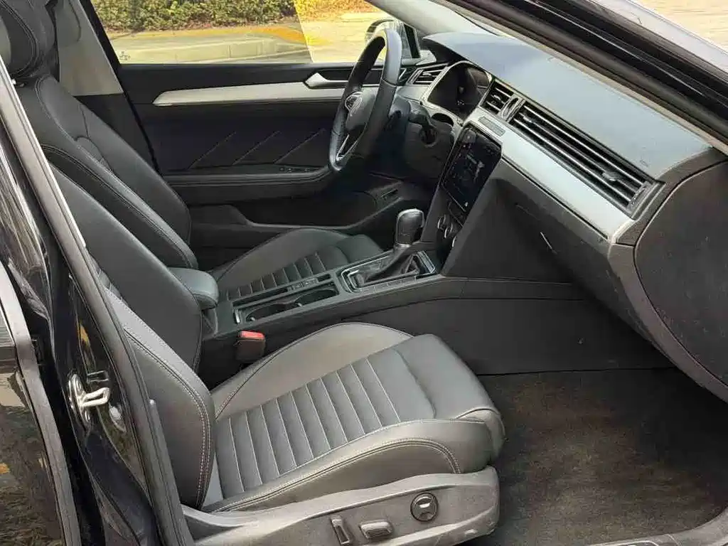 Volkswagen Magotan 2023 200 280TSI DSG Comfort