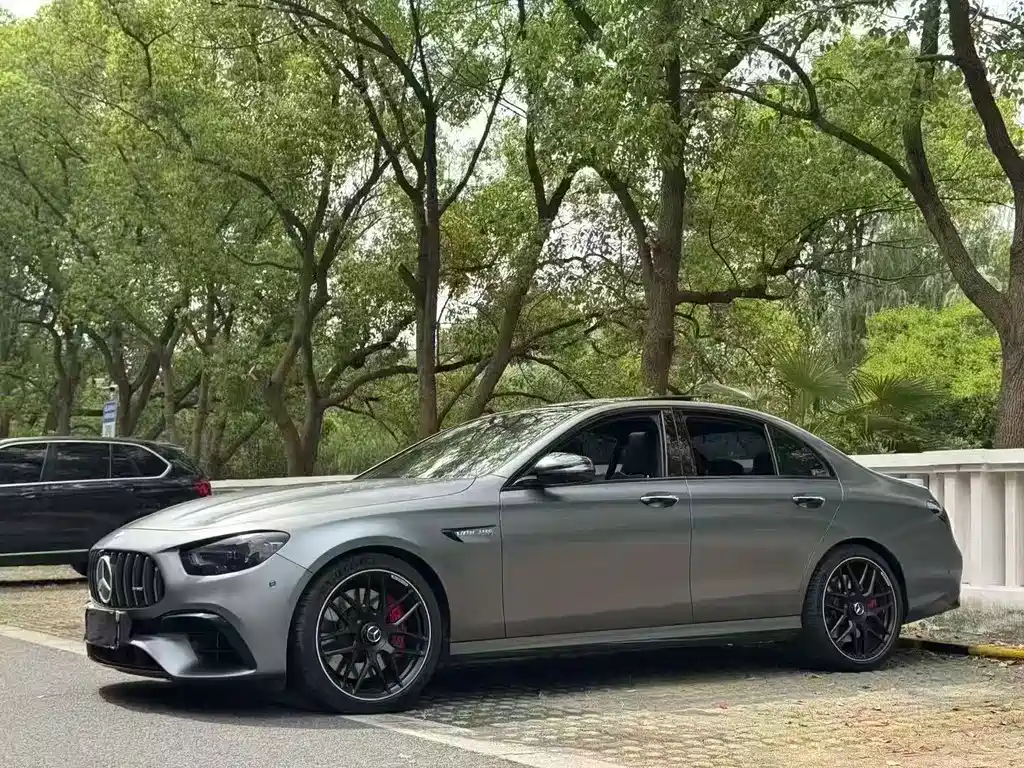 Mercedes-Benz E-Class AMG 2021