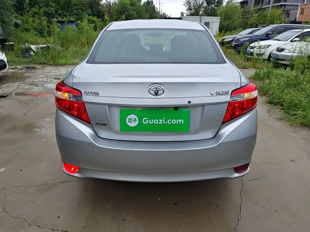 Toyota Vios — миниатюра 6