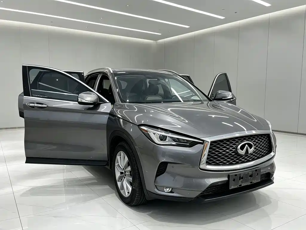 Infiniti QX50 2019 2.0T 30