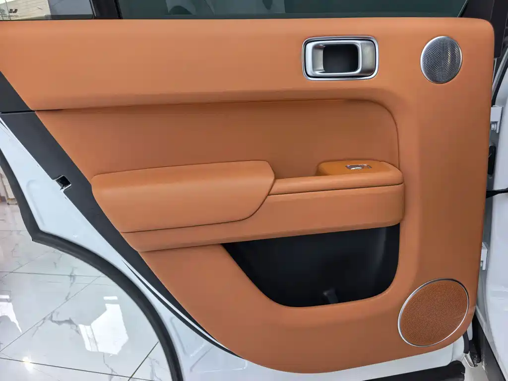 Li Auto Li L7 — миниатюра 10