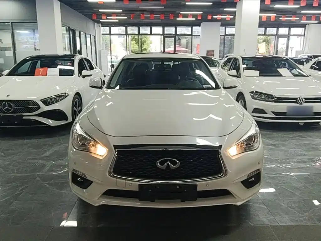 Infiniti Q50L — миниатюра 3