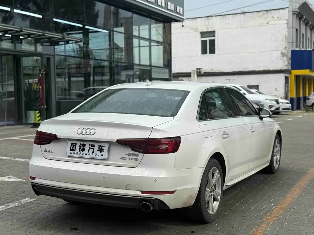 Audi A4L — миниатюра 6