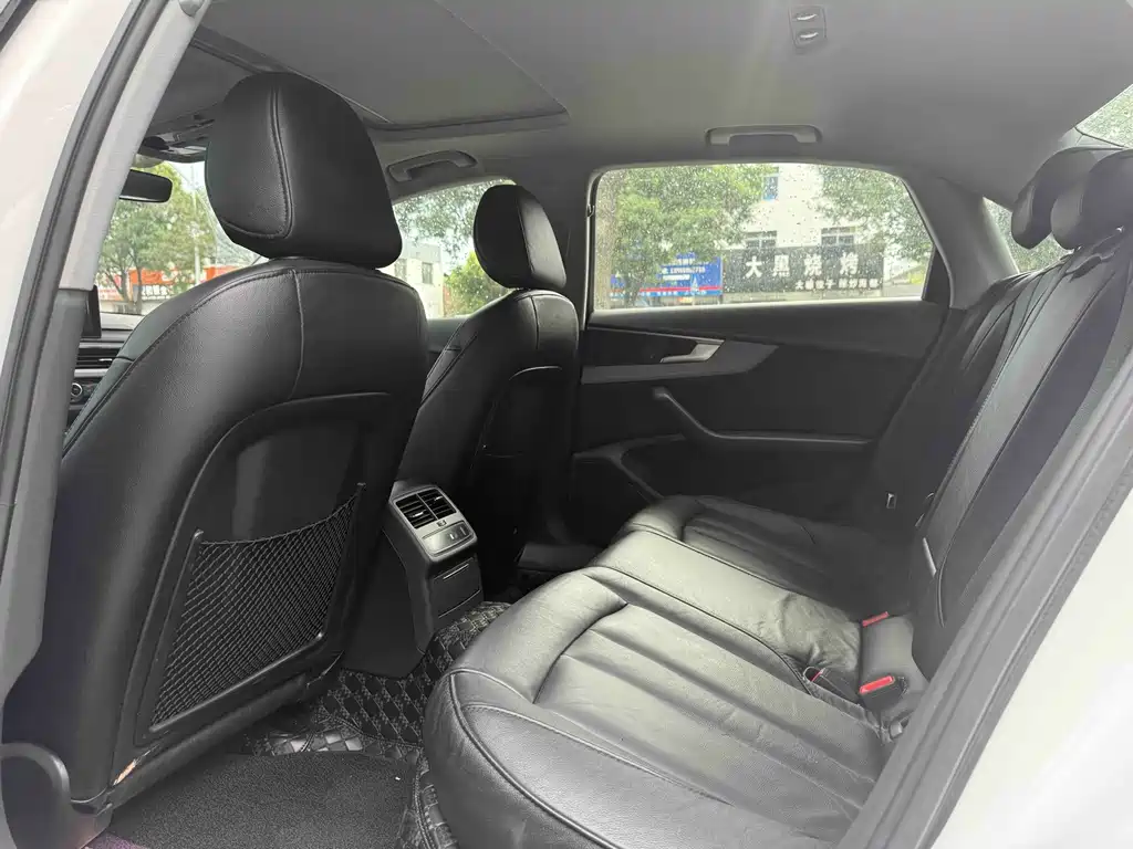 Audi A4L — миниатюра 13