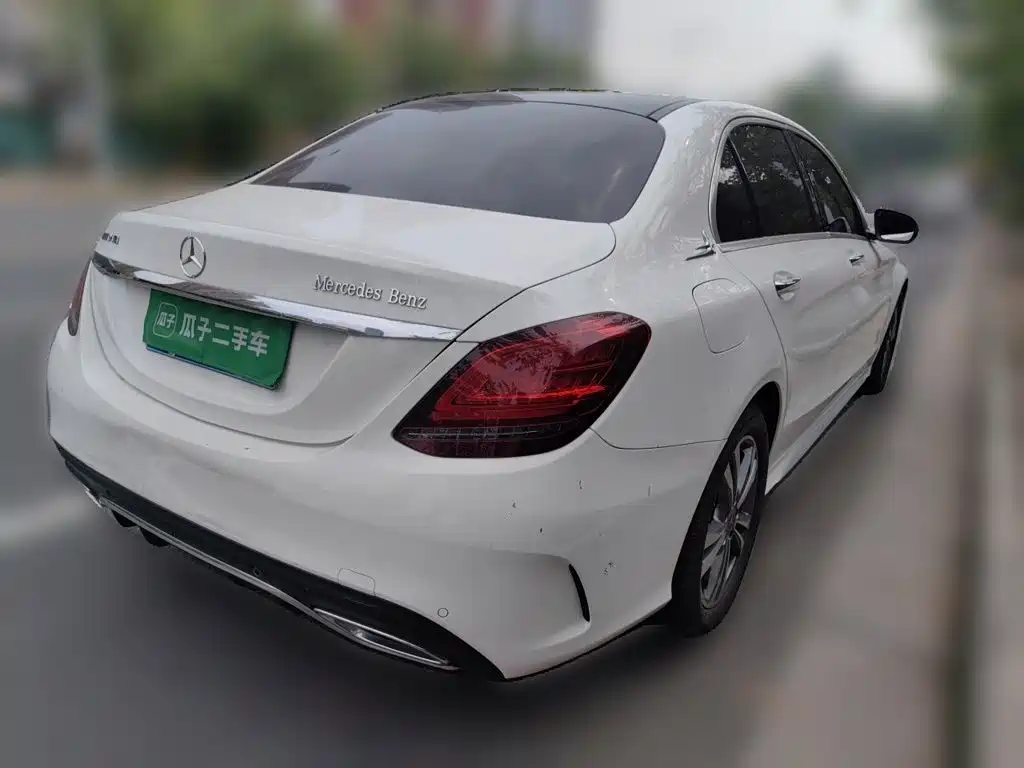 Mercedes-Benz C-Class — миниатюра 4