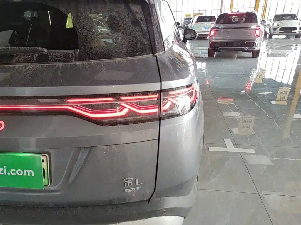 BYD L DM-i — миниатюра 8