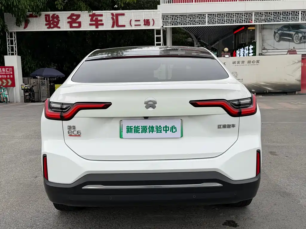 NIO NIO EC6