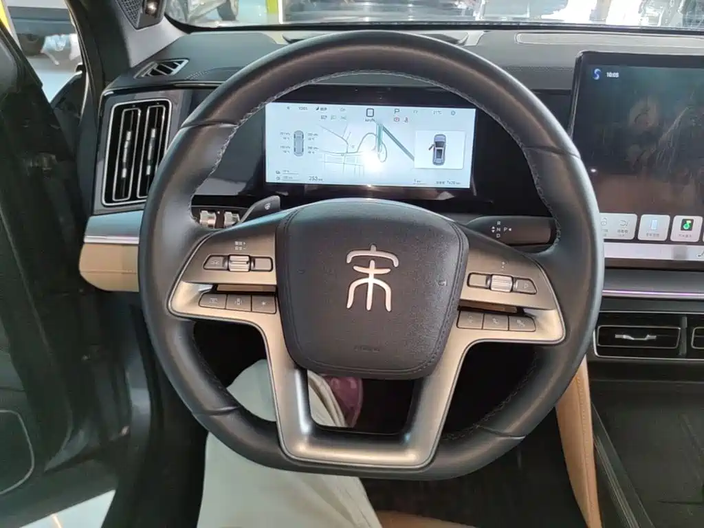 BYD L DM-i — миниатюра 11