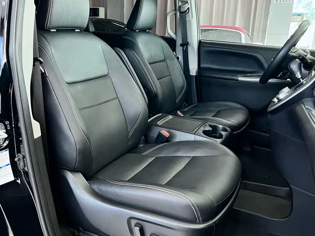 Toyota Sienna 2019 3.5L