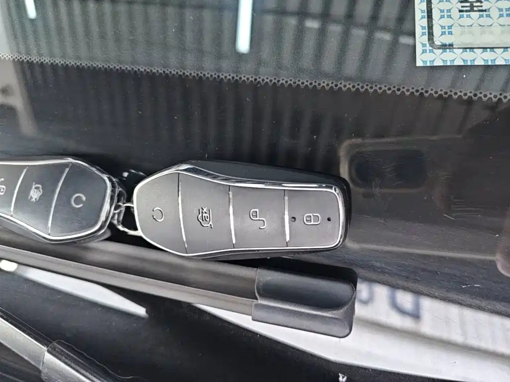 BYD Han — миниатюра 9