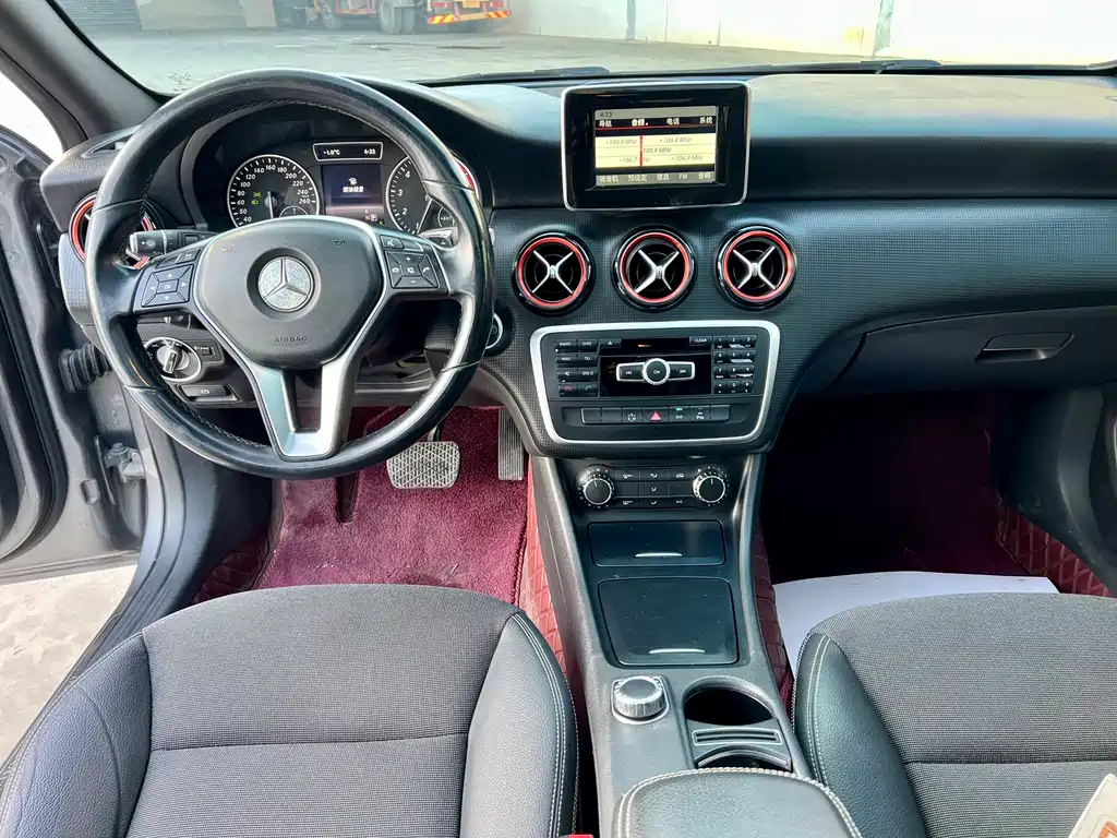Mercedes-Benz A-Class A 2013 A 180 Fashion