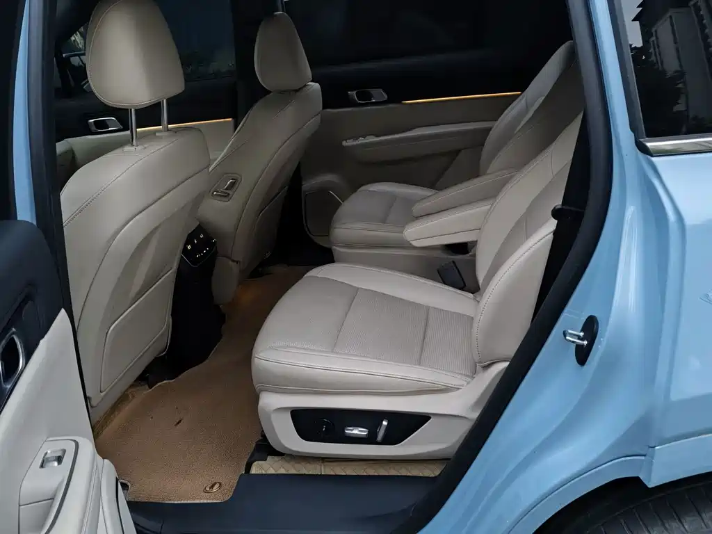 Li Auto Li ONE — миниатюра 7