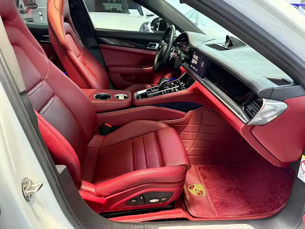 Porsche Panamera — миниатюра 5