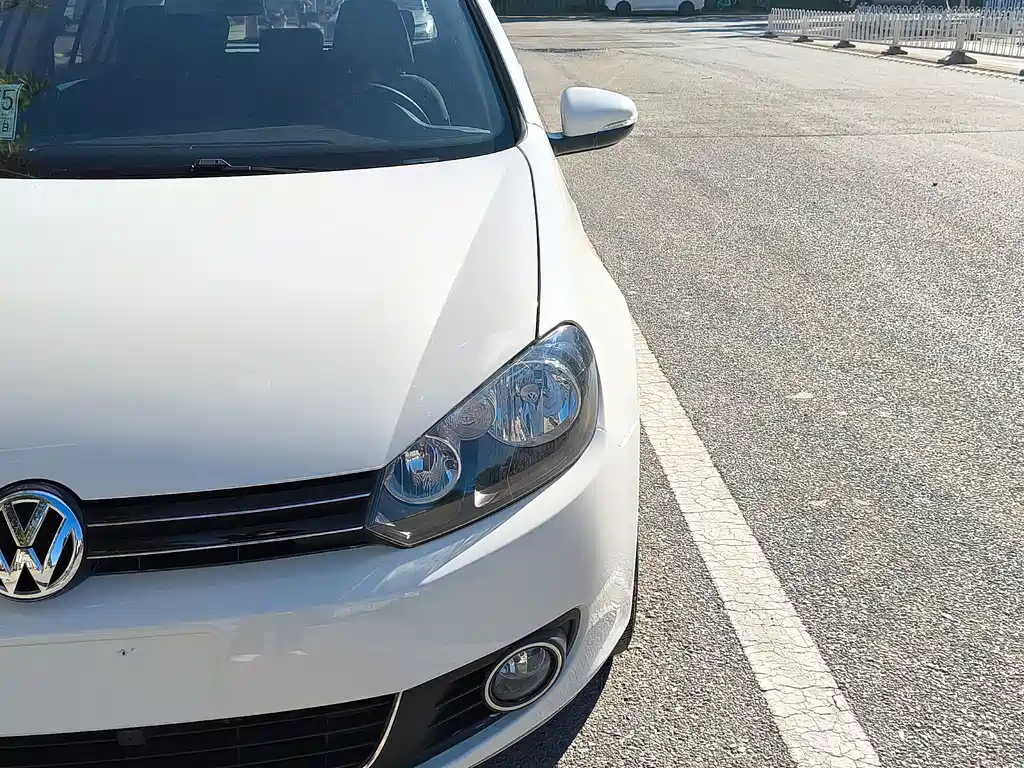 Volkswagen Golf — миниатюра 12