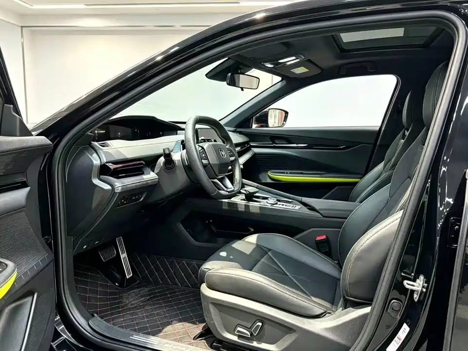 Changan UNI-V — миниатюра 4