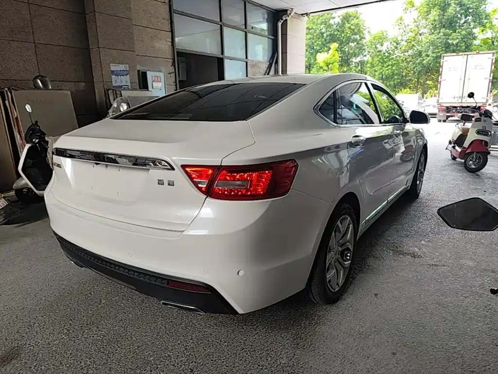 Geely Borui — миниатюра 7