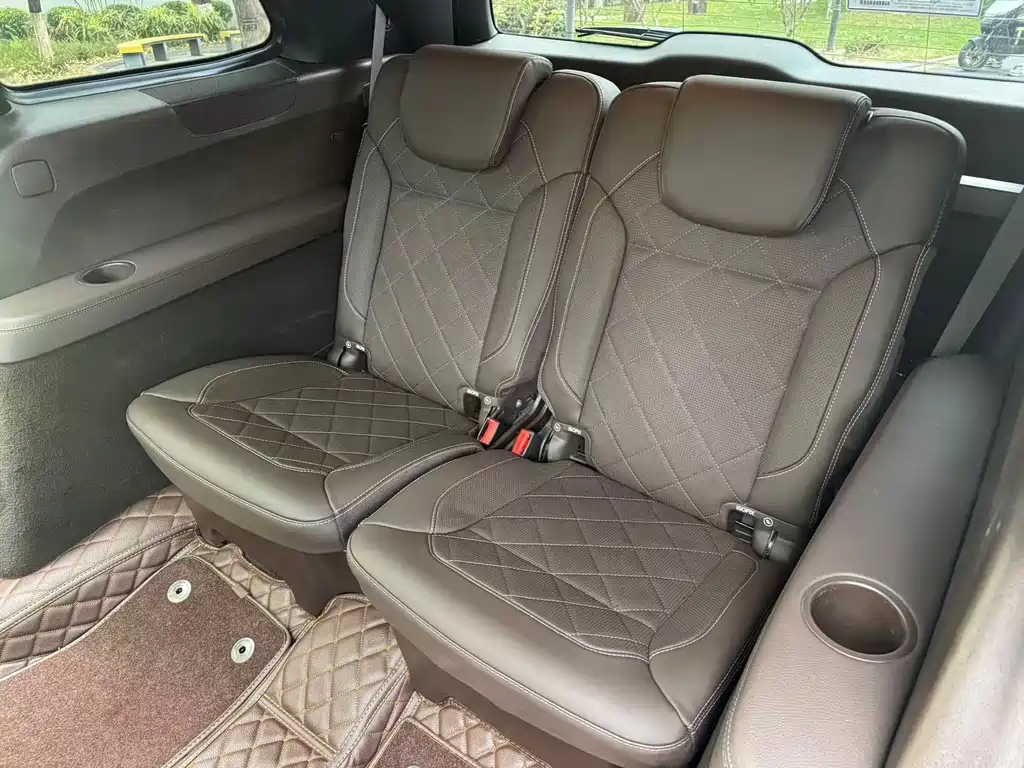 Mercedes-Benz GLS 2018 GLS 500 4MATIC