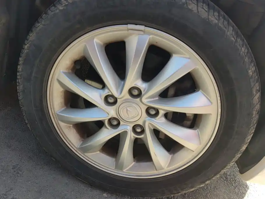 Changan V7 — миниатюра 6